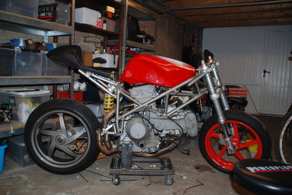 Ducati 748 Cafe Racer Kit
